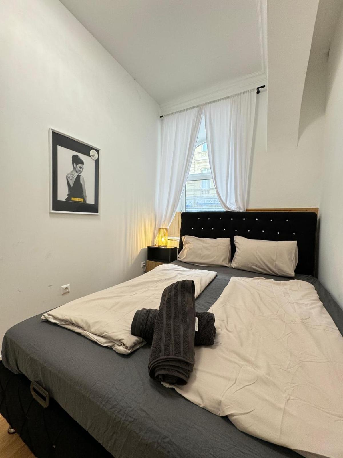 Comfy Rooms In A Shared Apt, 8Min To Rathausplatz ウィーン エクステリア 写真