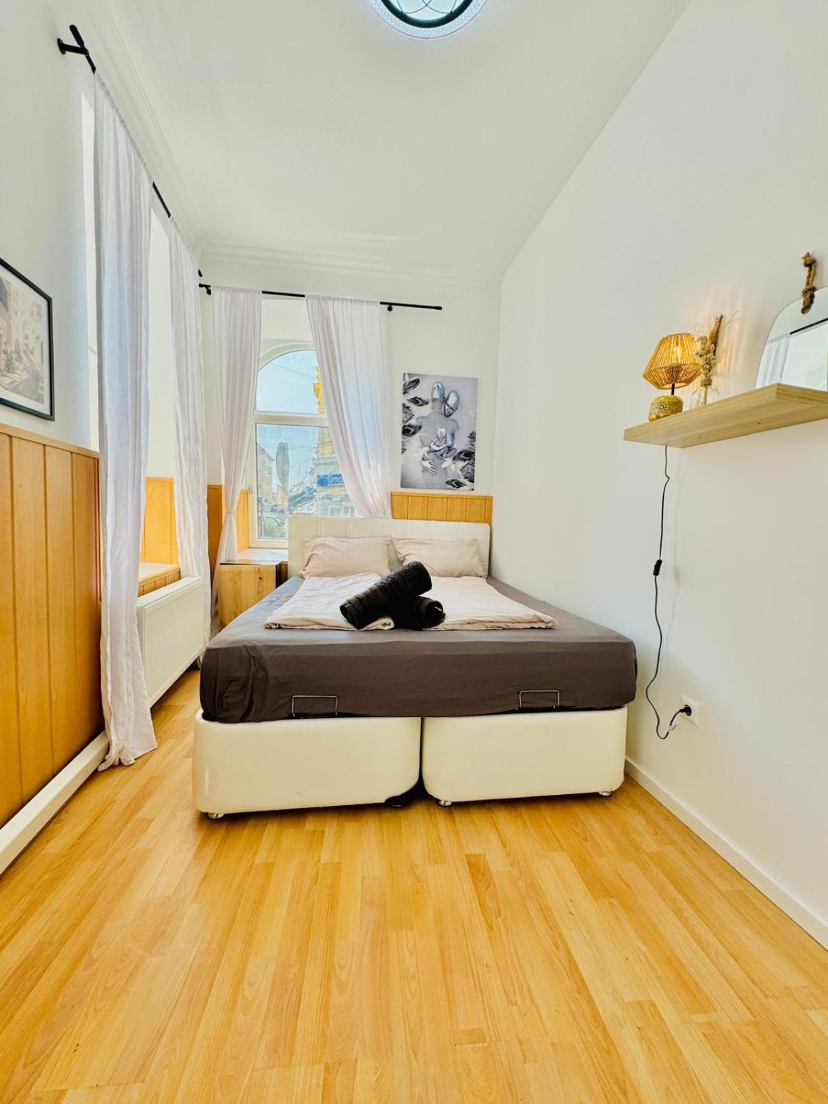 Comfy Rooms In A Shared Apt, 8Min To Rathausplatz ウィーン エクステリア 写真
